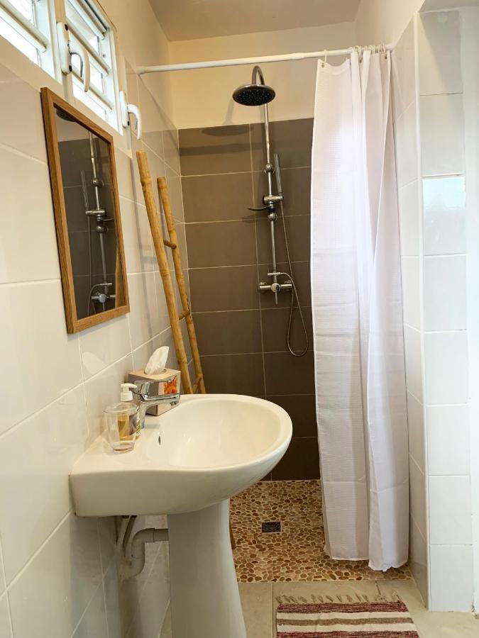Appartamento Le Mabouya Petit-Bourg Esterno foto
